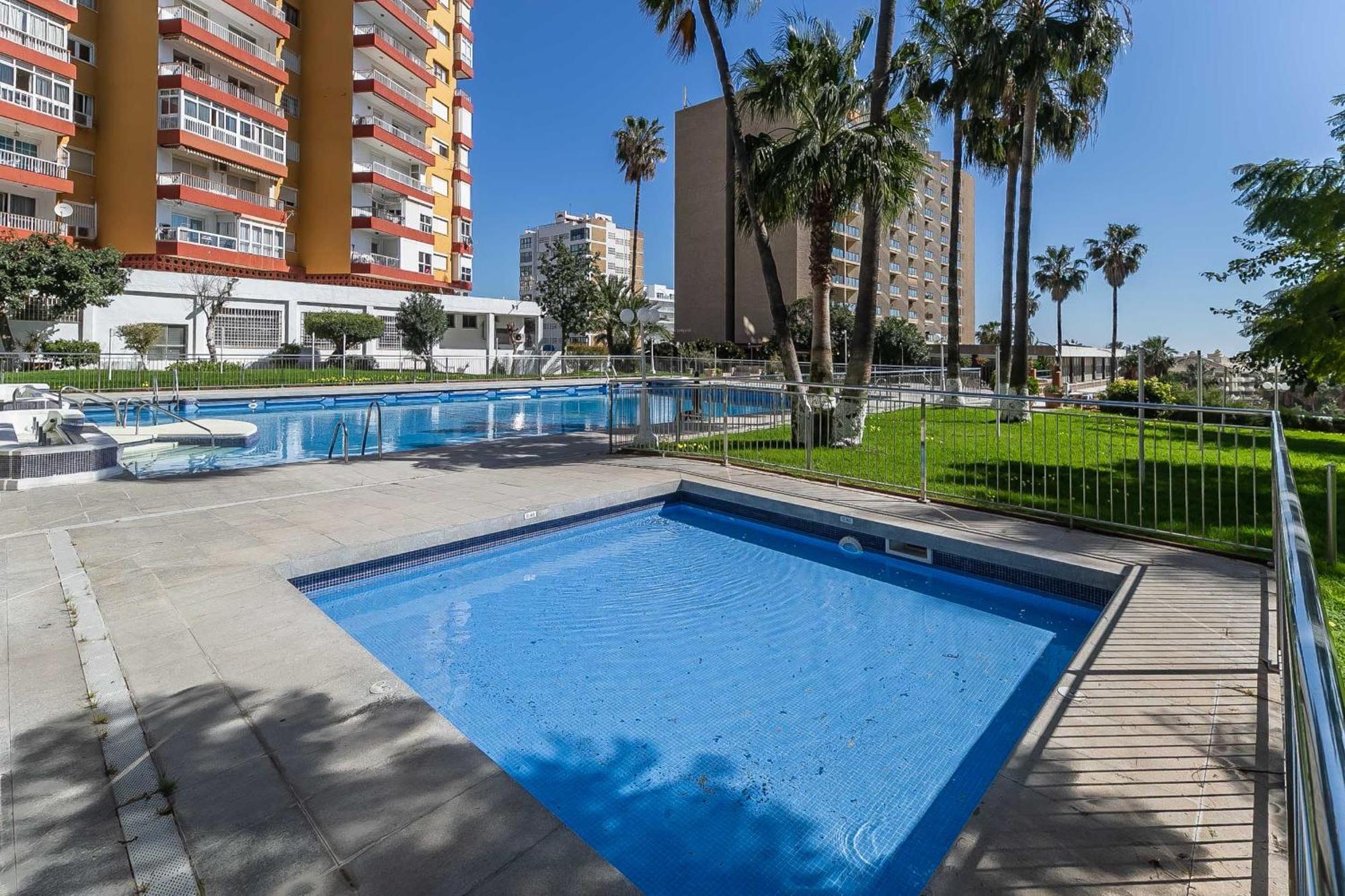 Puerto Marina, Apartamento Frente Al Mar Benalmadena Luaran gambar